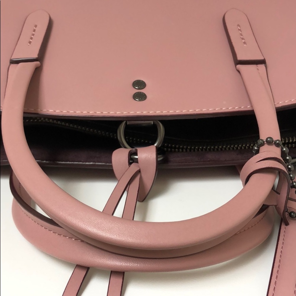Coach Cooper Carryall Dusty Rose - Picture 9 of 9